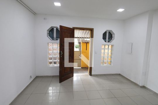 Casa à venda com 8 quartos, 301m² em Engenho de Dentro, Rio de Janeiro