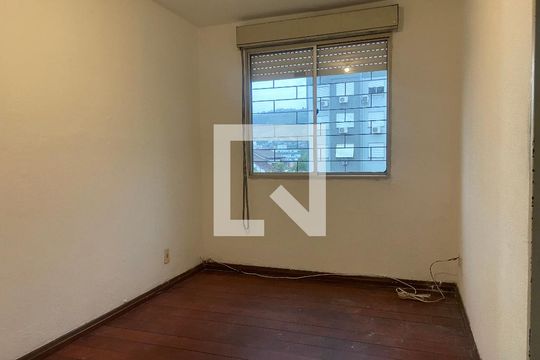 Apartamento à venda com 2 quartos, 55m² em Jardim Itu, Porto Alegre