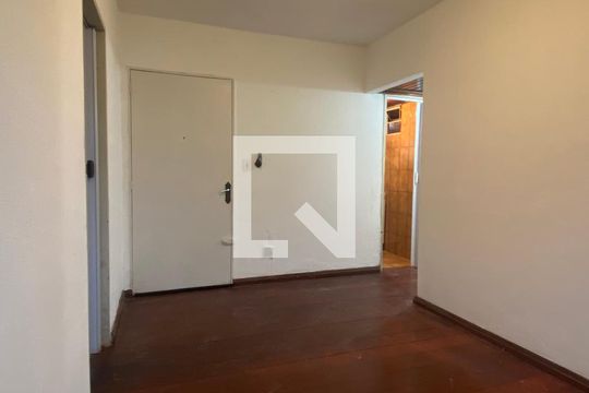 Sala de apartamento à venda com 2 quartos, 55m² em Jardim Itu, Porto Alegre