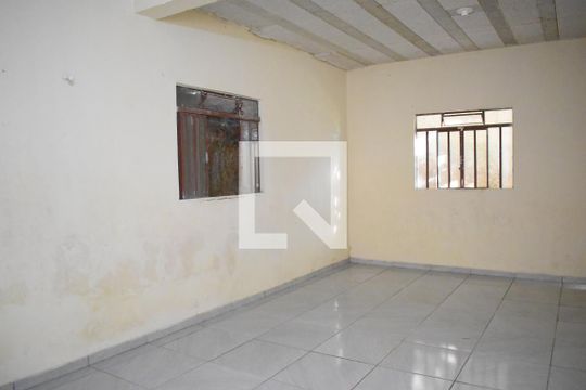 Quarto 2 de casa para alugar com 3 quartos, 100m² em Guabirotuba, Curitiba