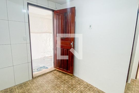 Sala - Cozinha de casa para alugar com 1 quarto, 35m² em Vila Suica, Santo André