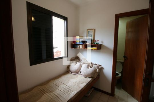 Quarto de Serviço de apartamento para alugar com 4 quartos, 115m² em Balneario Cidade Atlantica, Guarujá