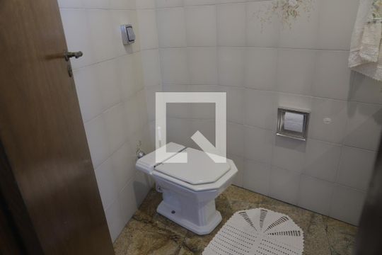 Lavabo de casa à venda com 5 quartos, 330m² em Mirandópolis, São Paulo