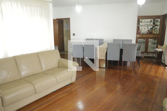 Sala de casa à venda com 5 quartos, 330m² em Mirandópolis, São Paulo