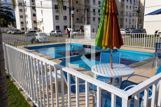 Área comum - Piscina de apartamento para alugar com 2 quartos, 45m² em Campo Grande, Rio de Janeiro