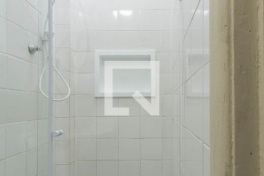 Banheiro de apartamento à venda com 1 quarto, 35m² em Alto da Boa Vista, Rio de Janeiro