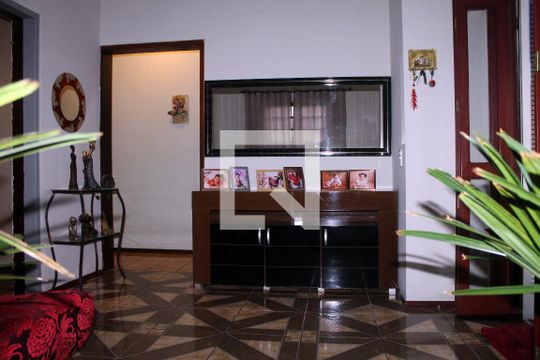 Sala de apartamento à venda com 3 quartos, 220m² em Santa Teresa, São Leopoldo