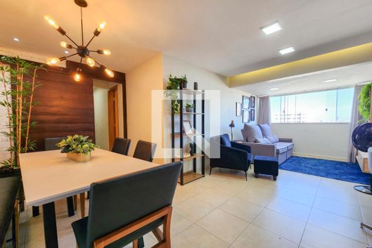 Apartamento para alugar com 3 quartos, 88m² em Alto da Glória, Goiânia