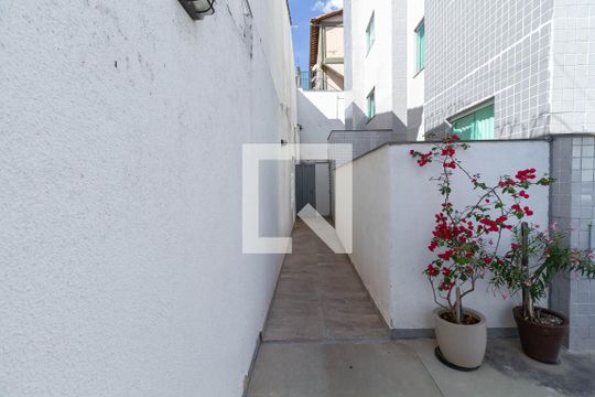 Área comum de apartamento à venda com 3 quartos, 101m² em Santa Mônica, Belo Horizonte