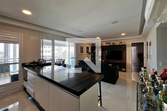 Cozinha de apartamento à venda com 3 quartos, 108m² em Brooklin Paulista, São Paulo