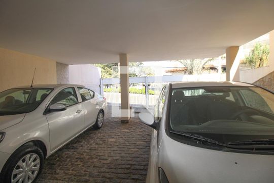 Garagem de casa à venda com 3 quartos, 350m² em Nova Campinas, Campinas