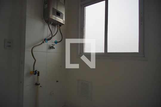 Cozinha e Área de Serviço de apartamento à venda com 2 quartos, 55m² em Farrapos, Porto Alegre