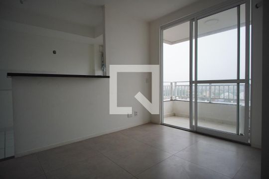 Sala de apartamento à venda com 2 quartos, 55m² em Farrapos, Porto Alegre