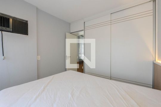 Quarto de apartamento para alugar com 1 quarto, 30m² em Consolação, São Paulo