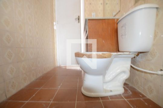 Banheiro Social de apartamento para alugar com 2 quartos, 60m² em Campinho, Rio de Janeiro