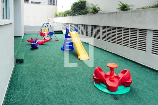 Área comum - Playground de apartamento à venda com 3 quartos, 97m² em Vila Santo Estefano, São Paulo
