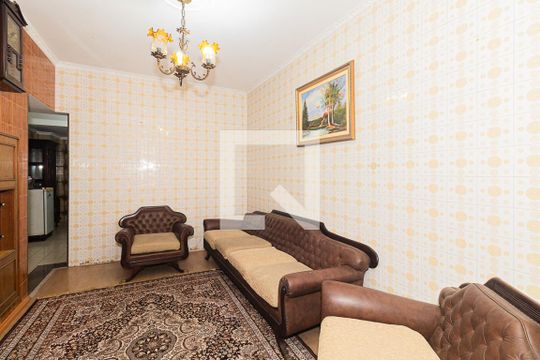 Sala de casa à venda com 4 quartos, 220m² em Vila Mazzei, São Paulo