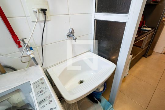Lavanderia de apartamento à venda com 2 quartos, 63m² em Vila Paulista, São Paulo