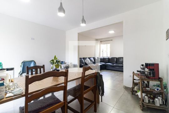 Sala de casa à venda com 3 quartos, 225m² em Vila Moinho Velho, São Paulo