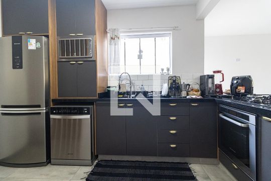 Cozinha de casa à venda com 3 quartos, 225m² em Vila Moinho Velho, São Paulo