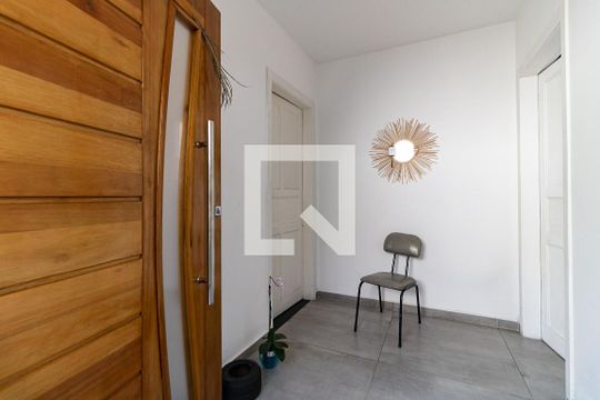 Hall de Entrada de casa à venda com 3 quartos, 225m² em Vila Moinho Velho, São Paulo