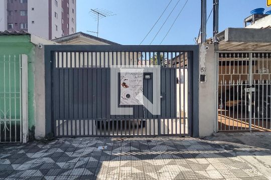 Fachada de casa à venda com 3 quartos, 225m² em Vila Moinho Velho, São Paulo