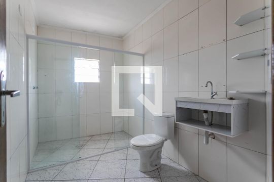 Banheiro de apartamento para alugar com 1 quarto, 60m² em Vila Cintra, Mogi das Cruzes