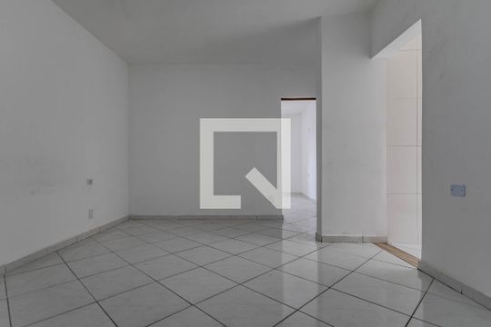 Sala de apartamento para alugar com 1 quarto, 60m² em Vila Cintra, Mogi das Cruzes