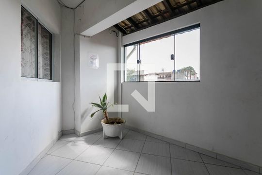 Área Comum - Corredor de apartamento para alugar com 1 quarto, 60m² em Vila Cintra, Mogi das Cruzes