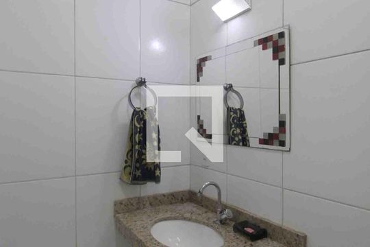 Banheiro de casa para alugar com 3 quartos, 70m² em Sorocaba, Sorocaba