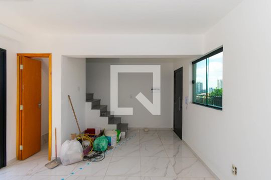 Sala de apartamento à venda com 2 quartos, 46m² em Itaquera, São Paulo