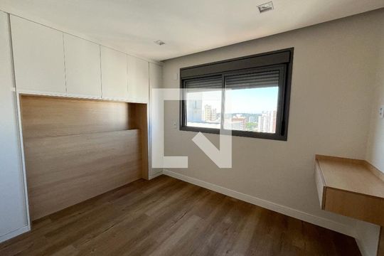 Suite de apartamento à venda com 3 quartos, 84m² em Vila Guarani (z Sul), São Paulo
