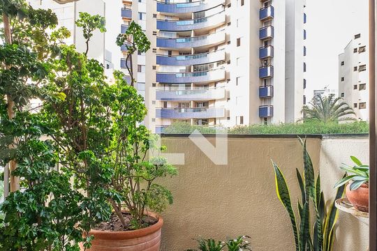 Sala - Varanda de apartamento à venda com 2 quartos, 59m² em Pinheiros, São Paulo