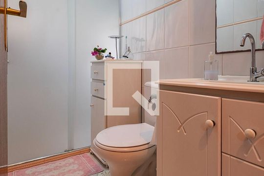 Banheiro de apartamento à venda com 2 quartos, 59m² em Pinheiros, São Paulo