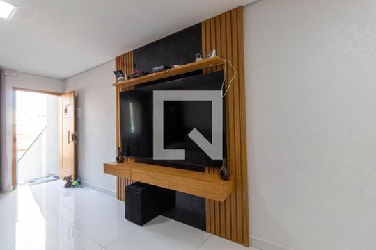 Sala de casa à venda com 3 quartos, 162m² em Vila Laís, São Paulo