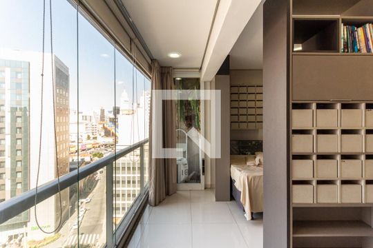 Varanda Integrada de kitnet/studio à venda com 1 quarto, 40m² em Centro, São Paulo