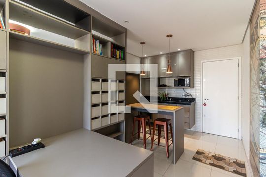 Sala de kitnet/studio à venda com 1 quarto, 40m² em Centro, São Paulo