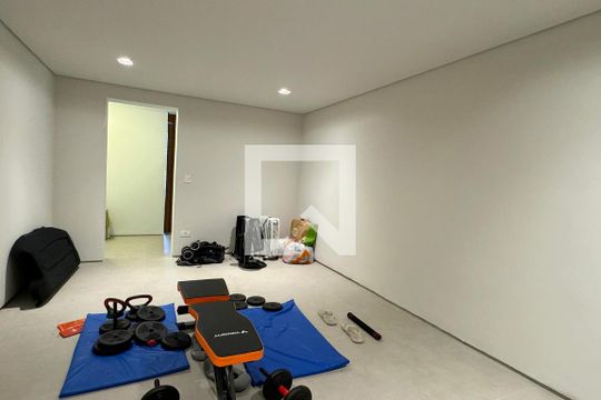 Academia de casa de condomínio à venda com 4 quartos, 380m² em Alphaville, Santana de Parnaíba