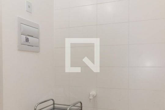 Cozinha de kitnet/studio à venda com 1 quarto, 24m² em Vila Olímpia, São Paulo