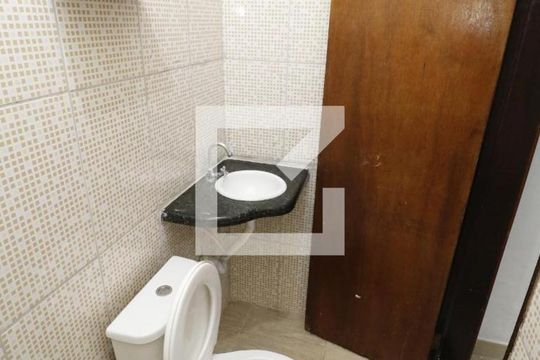 Banheiro de casa para alugar com 2 quartos, 35m² em Samambaia Norte (samambaia), Brasília