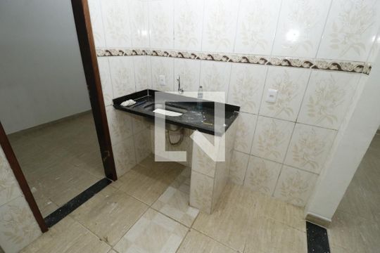Cozinha de casa para alugar com 2 quartos, 35m² em Samambaia Norte (samambaia), Brasília