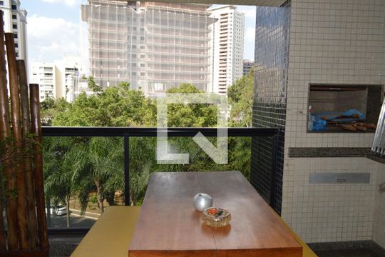 Varanda gourmet de apartamento à venda com 4 quartos, 204m² em Jardim Vila Mariana, São Paulo
