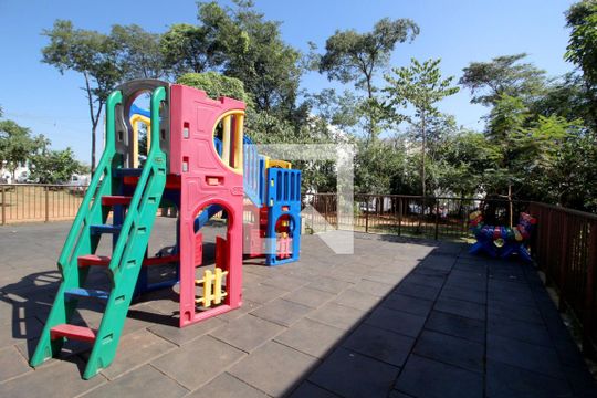 Área comum - Playground de apartamento para alugar com 2 quartos, 43m² em Jardim Guarujá, Sorocaba