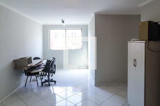 Sala de apartamento à venda com 2 quartos, 62m² em Jardim Patente, São Paulo