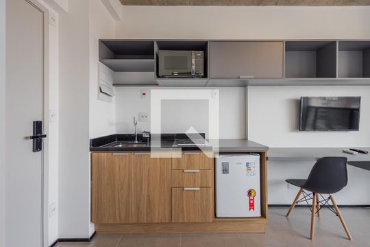 Cozinha de kitnet/studio para alugar com 1 quarto, 29m² em Jardim Paulista, São Paulo