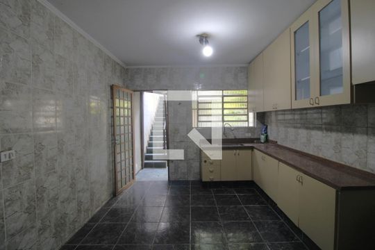 Cozinha de casa à venda com 4 quartos, 165m² em Jardim Lallo, São Paulo