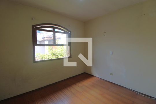 Quarto 1 de casa à venda com 4 quartos, 165m² em Jardim Lallo, São Paulo