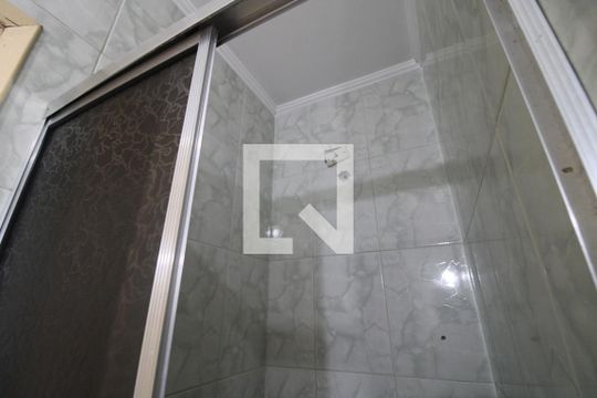 Box banheiro da suíte de casa à venda com 4 quartos, 165m² em Jardim Lallo, São Paulo