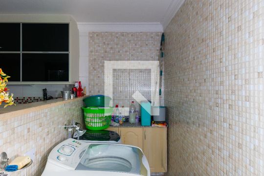 Área de Serviço de casa para alugar com 3 quartos, 100m² em Vila Fatima, São Paulo