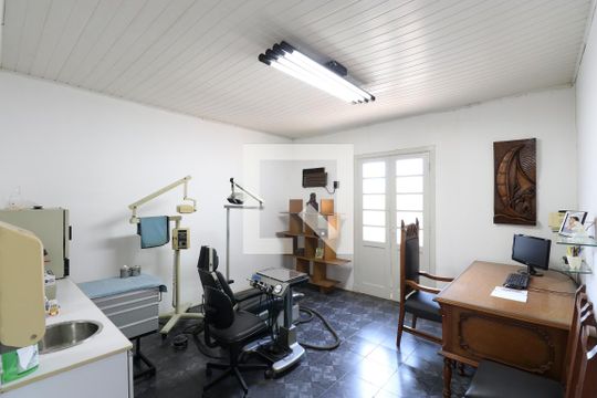 Quarto 1 de casa à venda com 3 quartos, 200m² em Pompeia, São Paulo